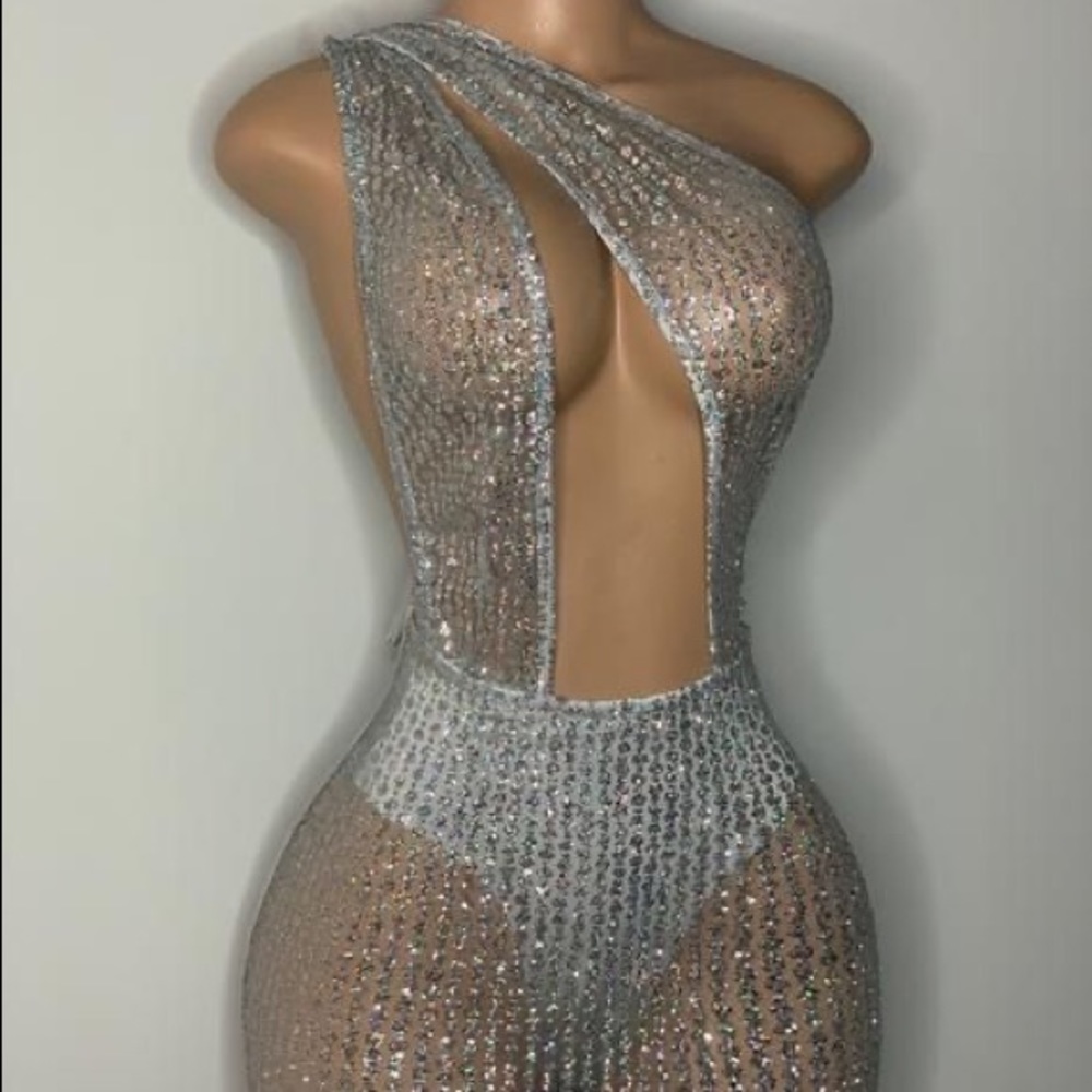 Sparkly bodycon dress